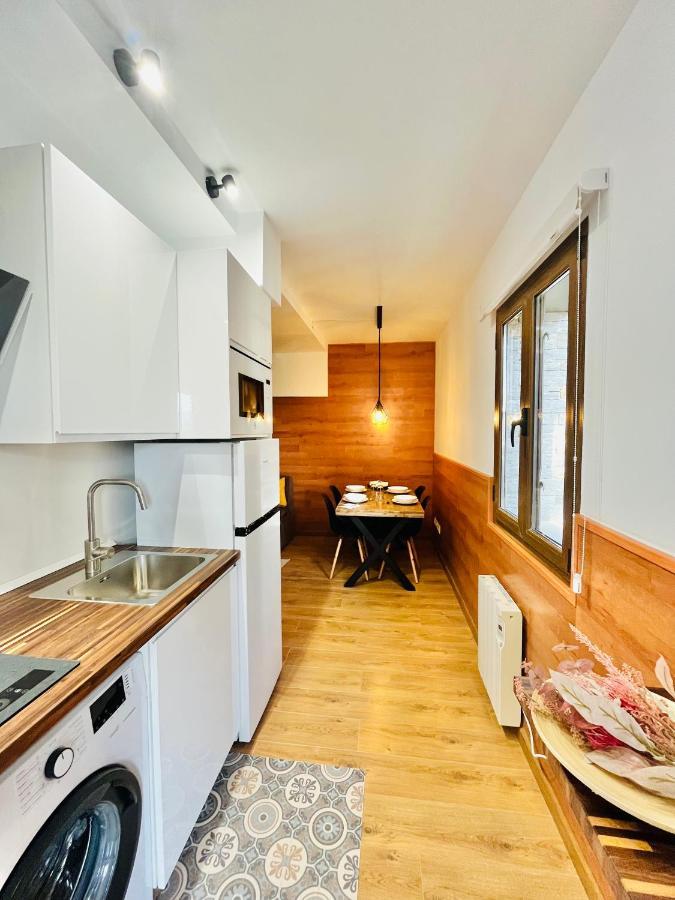 Nuevo Cosy Loft 4Pax Estavar מראה חיצוני תמונה